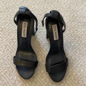 Steve Madden heel size 8